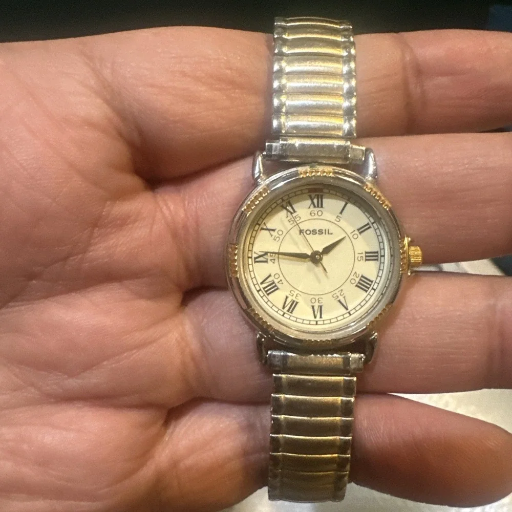 Working Vintage Fossil Watch Women Two Tone Stretch Quartz Leather 26mm Fit 7in